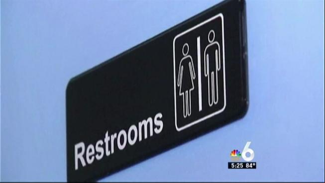 girl had sex with multiple boys in south fort myers high school bathroom report