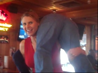 very tall amazon woman lift and carry 2